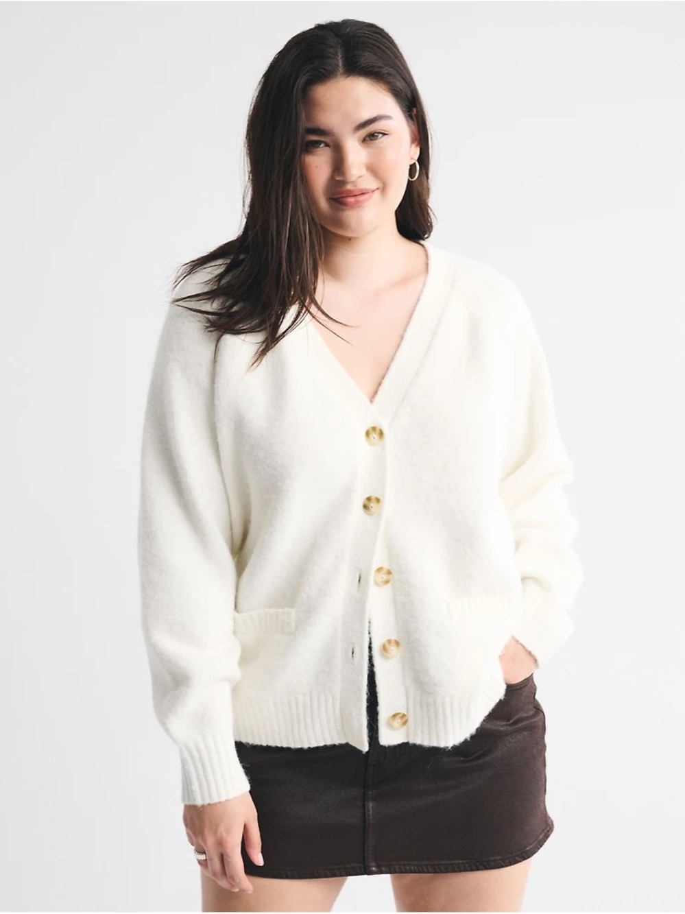 NWT Abercrombie Oversized Dad V-Neck Cardigan - White